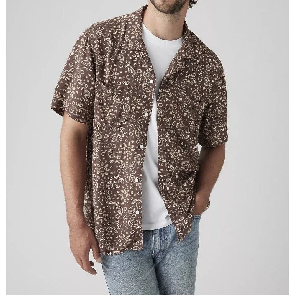Levi's Men's Relaxed Fit SS Camp Button-Down Brown Paisley Shirt Size Medium